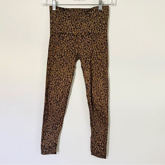 SPANX Look At Me Now Mini Leopard Seamless Leggings XS - Picture 7 of 9